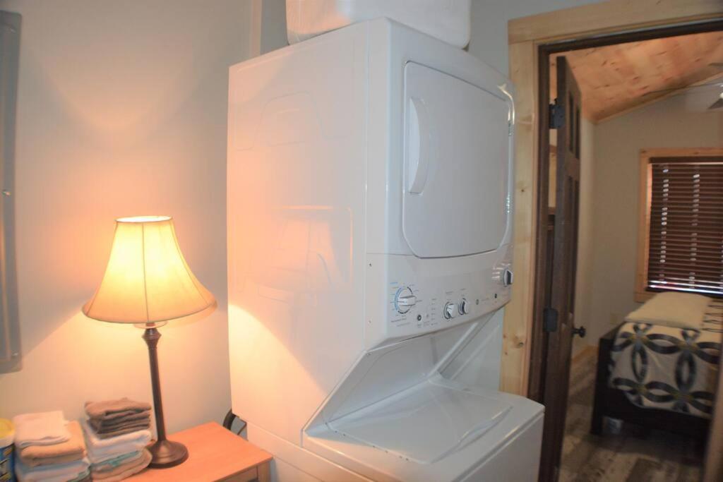 Cozy Cabin With Boosted Wi-Fi Beech Mountain Εξωτερικό φωτογραφία