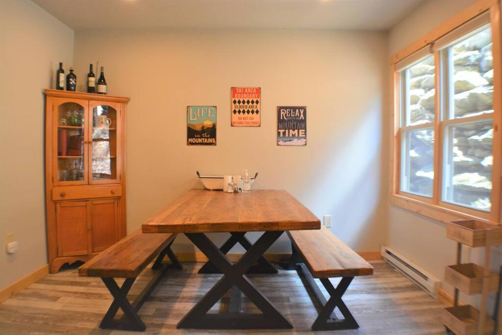 Cozy Cabin With Boosted Wi-Fi Beech Mountain Εξωτερικό φωτογραφία